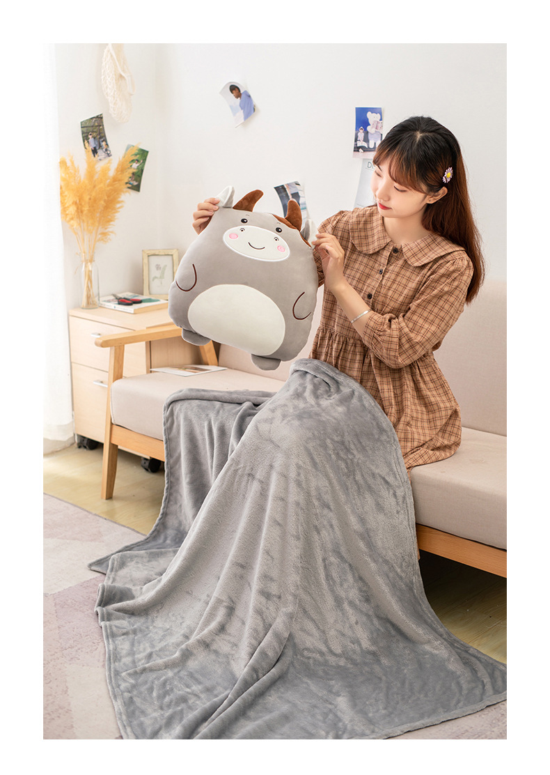 Pillow and Quilt Dual-Use Backrest Pillow Folding Air Conditioning Blanket Back Seat Cushion Pillow Three-in-One Office Siesta Pillow Pillow and Quilt Dual-Use Backrest Pillow Folding Air Conditioning Blanket Back Seat Cushion Pillow Three-in-One Office Siesta Pillow