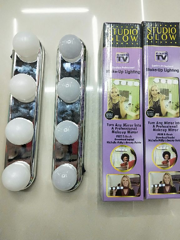 TV new STUDIO GLOW mirror headlights makeup lamps multi-functional portable lights