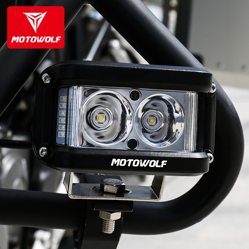 Motorcycle External Flashing Red and Blue Warning Headlights Scrambling Motorcycle Waterproof High Brightness External 
