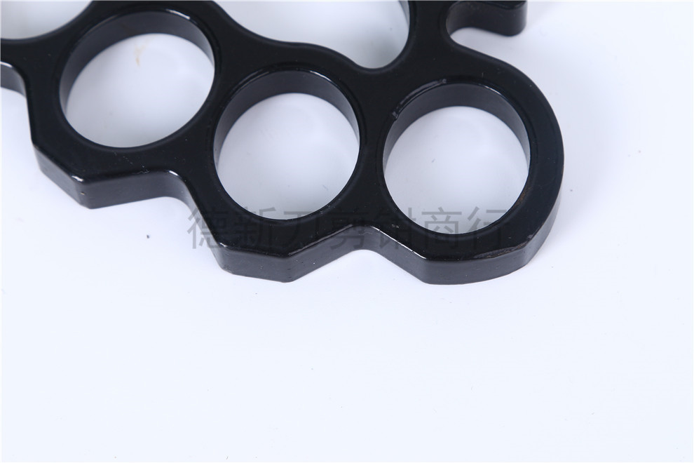 Tiger Finger Boxing Gloves Four-Finger Legal Self-Defense Weapon Hand Chapelet Ring Defense Fighting Supplies Hand Buckle Finger Holder