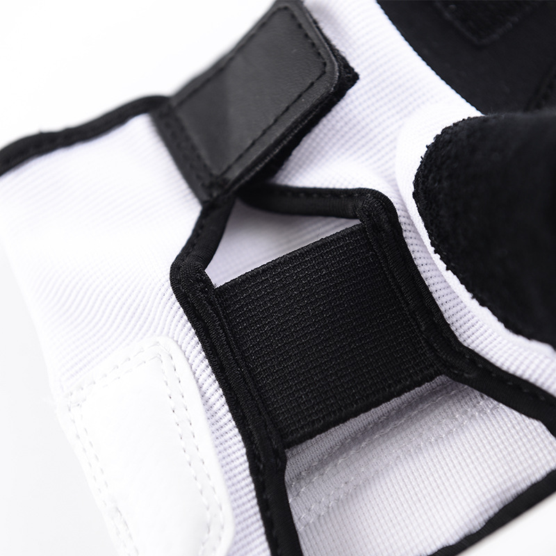 Taekwondo Gloves Fitness Sanda Boxing Gloves MMA Half Finger Boxing Gloves Competition Training Wrist Protector Wholesale Taekwondo Gloves Fitness Sanda Boxing Gloves MMA Half Finger Boxing Gloves Competition Training Wrist Protector Wholesale