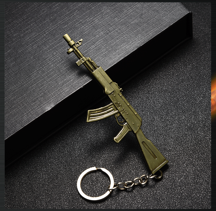 Campus Surrounding Jesus Survival PlayerUnknown's Battlegrounds Alloy Pan Revolver Sniper Rifle Weapon Keychain