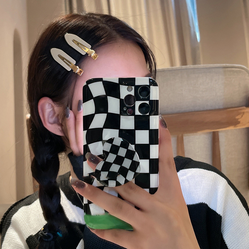 Korean Style Black and White Chessboard Plaid Barrettes Ins Girl Cute Vintage Acrylic Bangs Broken Hair Duckbill Side Clip Hair Accessories