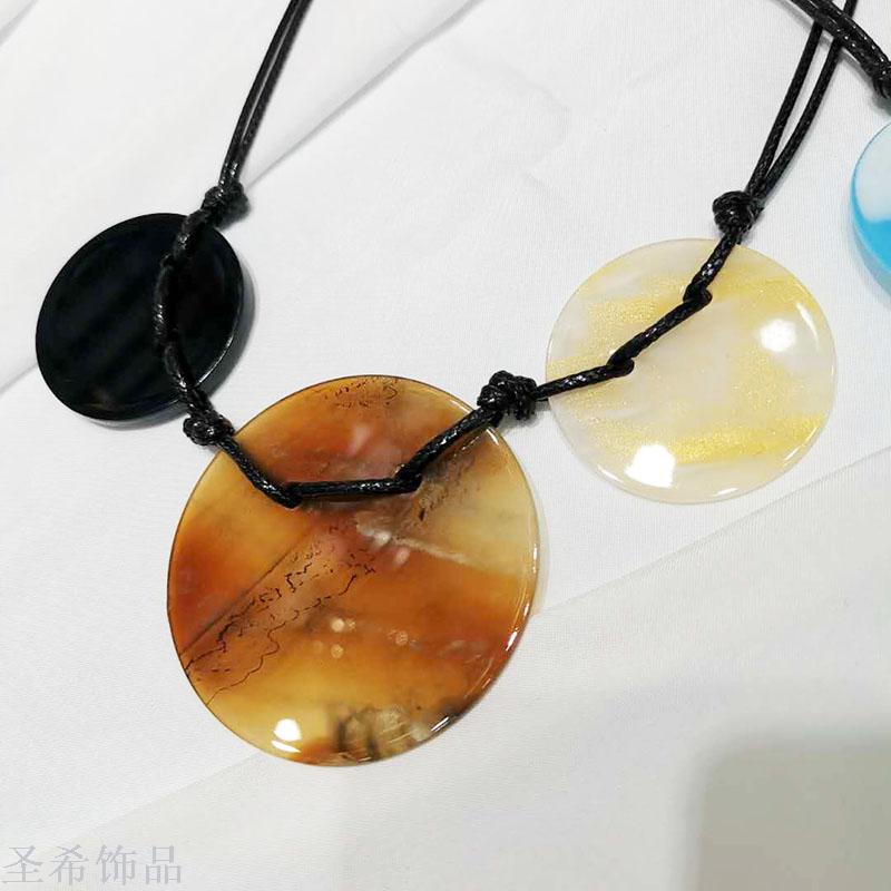 Acrylic sheet leather rope sweater chain simple joker short chain chain accessories pendant Acrylic sheet leather rope sweater chain simple joker short chain chain accessories pendant