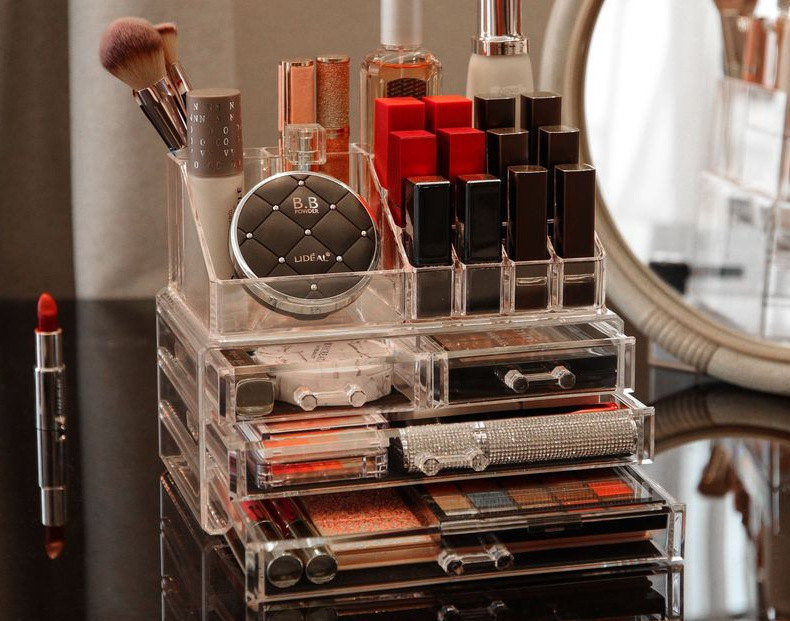 Cosmetics Storage Box Desktop Storage Box Plastic Storage Box Transparent Acrylic Dressing Box Lipstick Storage Box Storage Box Cosmetics Storage Box Desktop Storage Box Plastic Storage Box Transparent Acrylic Dressing Box Lipstick Storage Box Storage Box