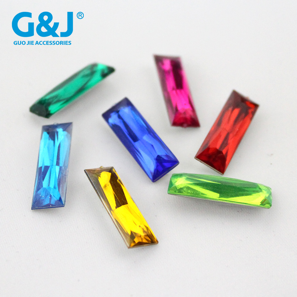 Acrylic tip long square  diamond pyramid of acrylic diamond jewelry accessories wholesale.