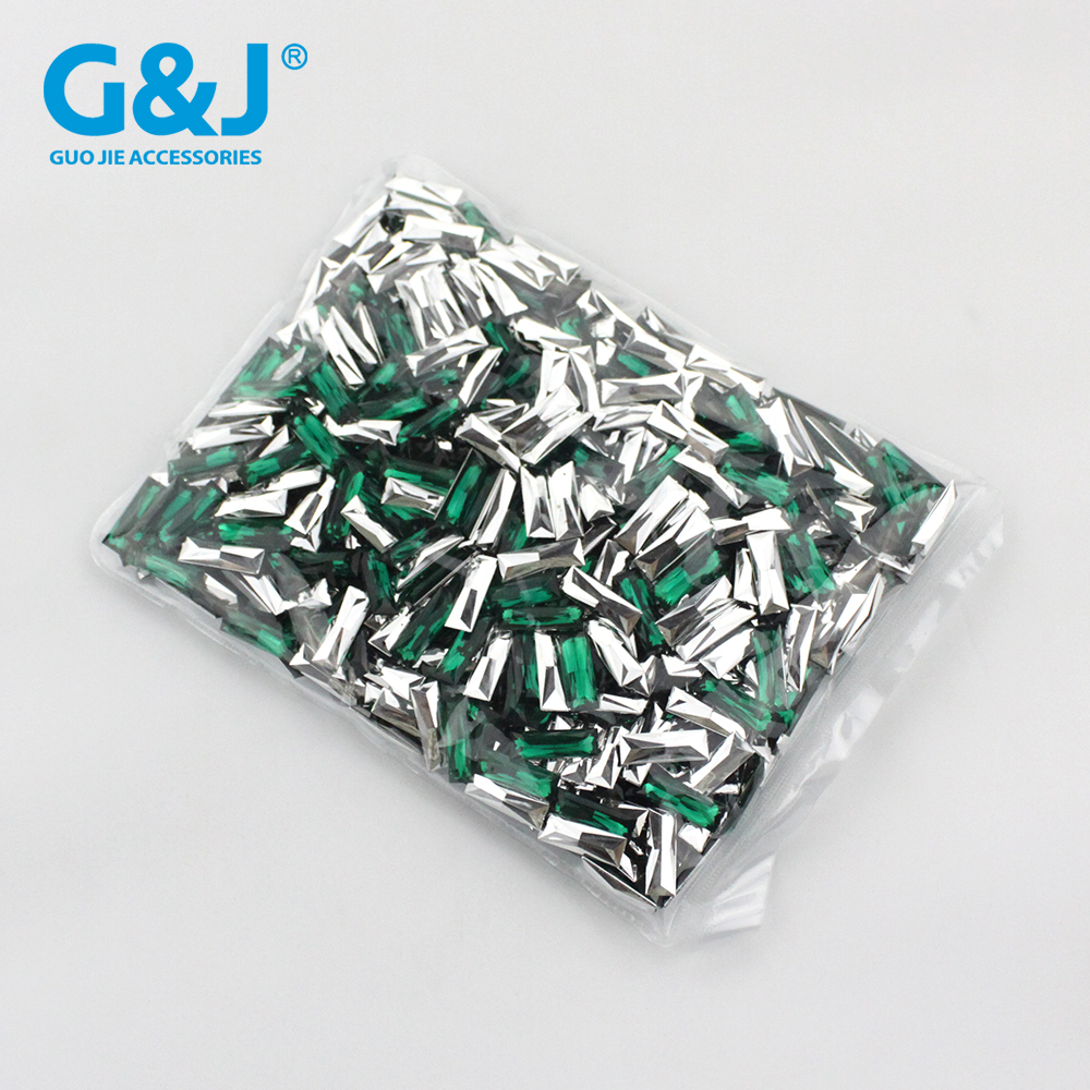 Acrylic tip long square diamond pyramid of acrylic diamond jewelry accessories wholesale. Acrylic tip long square diamond pyramid of acrylic diamond jewelry accessories wholesale.