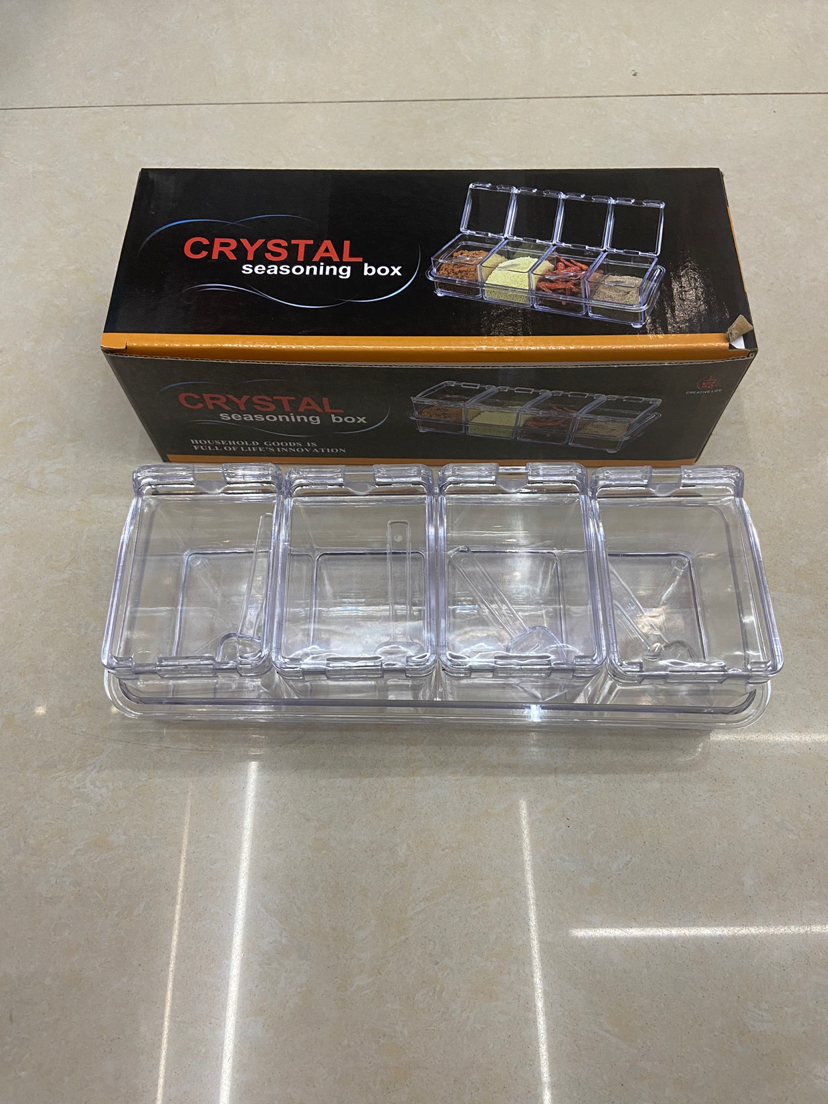 Transparent Acrylic Condiment Dispenser Four-Grid Seasoning Box Four-in-One Cruet Set with Spoon Transparent Acrylic Condiment Dispenser Four-Grid Seasoning Box Four-in-One Cruet Set with Spoon