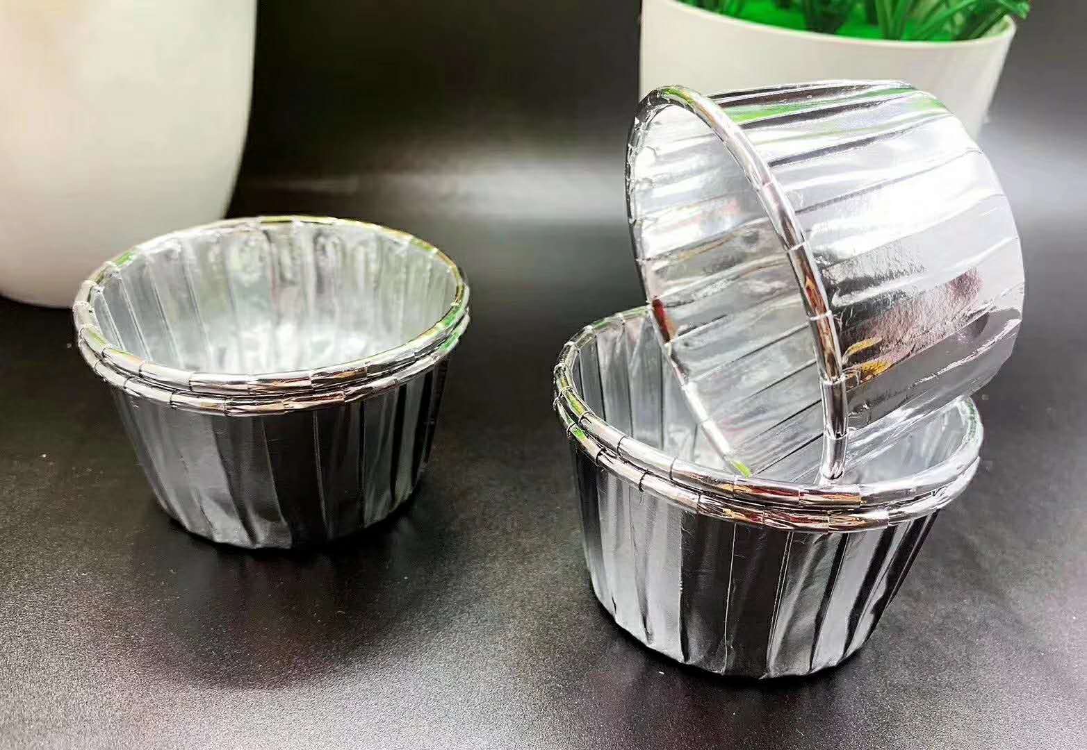 Gold and silver Crimped Paper Cup Large paper Cup Bottom Tomafin paper Cup Top cupcake Paper Cup Top Gold and silver Crimped Paper Cup Large paper Cup Bottom Tomafin paper Cup Top cupcake Paper Cup Top