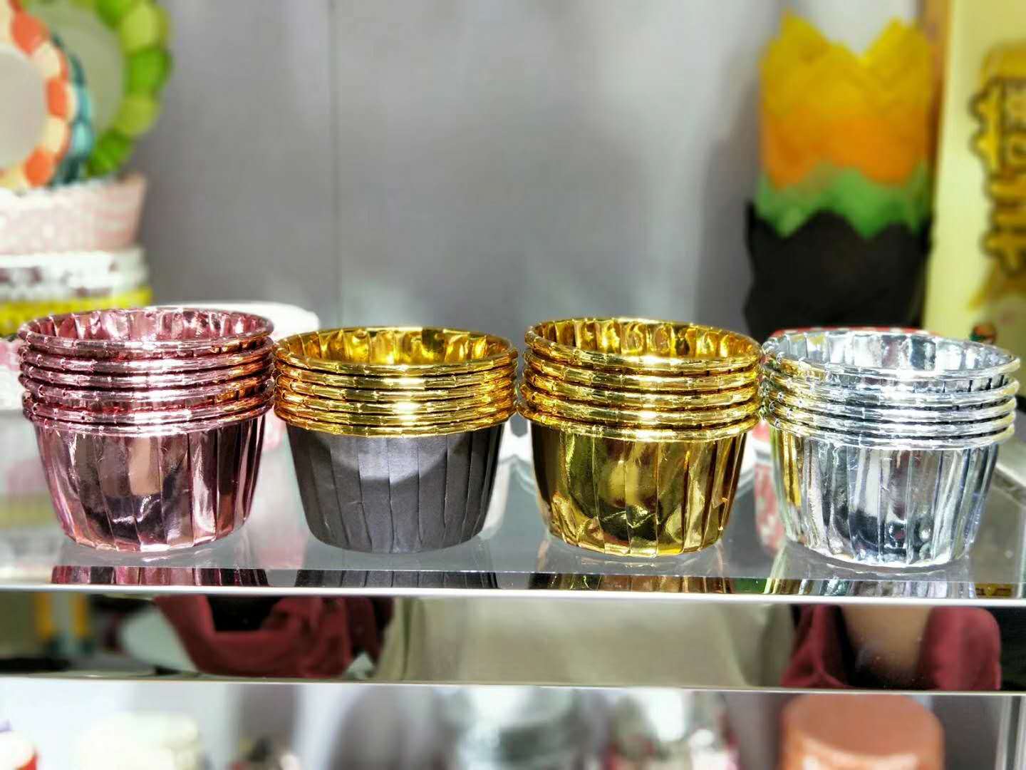 Gold and silver Crimped Paper Cup Large paper Cup Bottom Tomafin paper Cup Top cupcake Paper Cup Top Gold and silver Crimped Paper Cup Large paper Cup Bottom Tomafin paper Cup Top cupcake Paper Cup Top