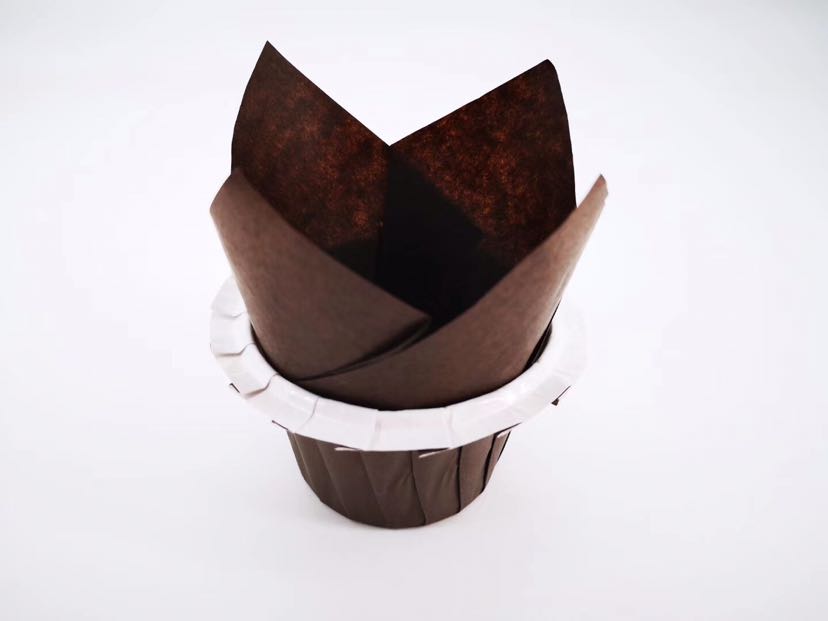 Cake Cup, Machine Production Cup Roll Mouth Cup Gold and Silver Paper Cup Aluminum Foil Cake Cup Cake Cup Paper Cups Cake Stand Flame Cup Tulip Cake Cup, Machine Production Cup Roll Mouth Cup Gold and Silver Paper Cup Aluminum Foil Cake Cup Cake Cup Paper Cups Cake Stand Flame Cup Tulip