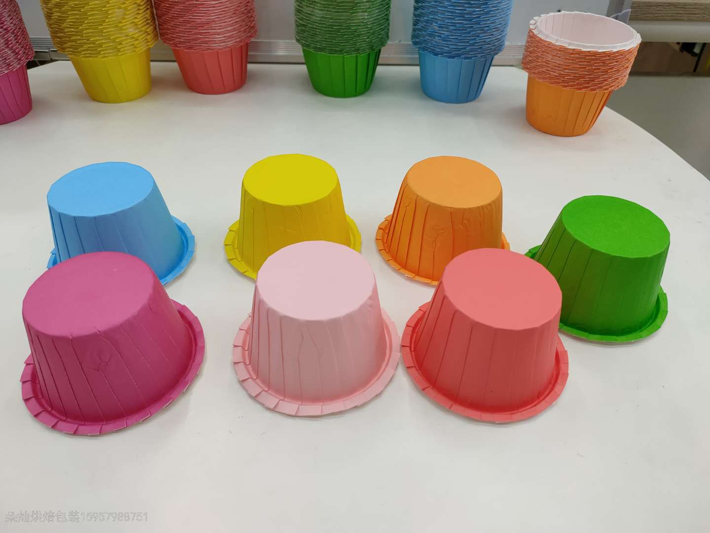 Roll Cup Solid Color Paper Cup Cake Paper Cup High Temperature Resistant Paper Cup Coated Cup Muffin Cup Cake Stand Cake Cup
