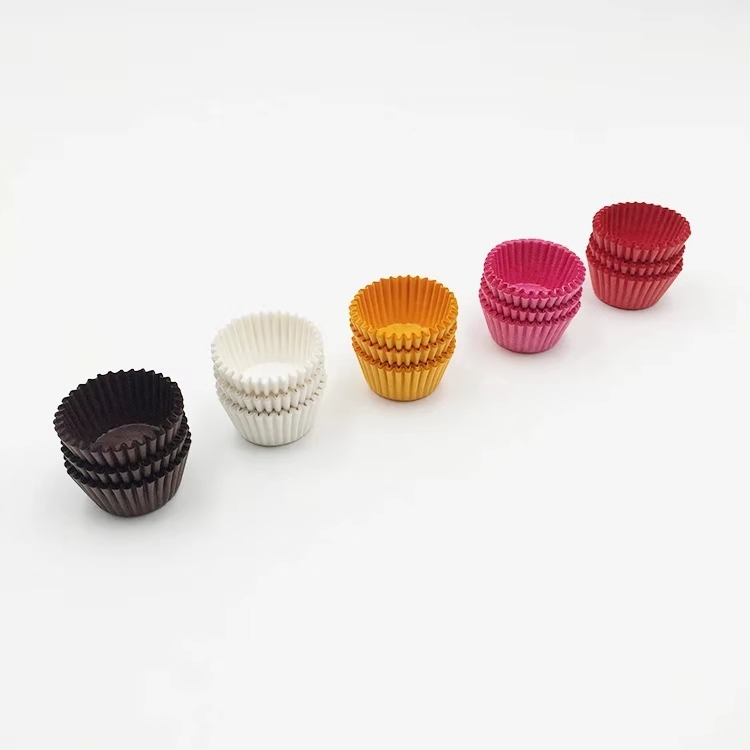 Solid color cake paper translucent cake paper grease mantra cake paper oil absorbent cake paper cup Solid color cake paper translucent cake paper grease mantra cake paper oil absorbent cake paper cup