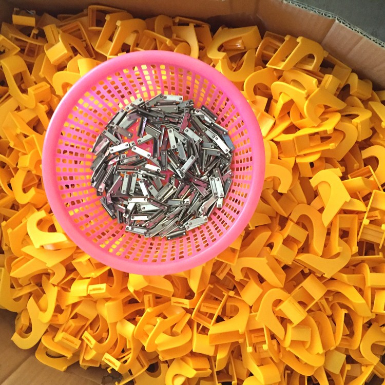 Cross-Border Flick and Stick 24mm Tape Dispenser Double-Sided Adhesive Tape Small Tape Base Office Supplies Tape