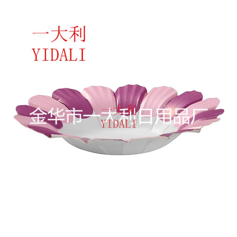 Factory direct sales of new cake paper cup petal-shaped cake cup five-color cake paper tray 13.5cm petal cup