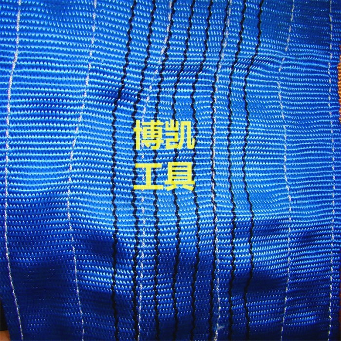 High strength and high strength double layer polyester tape for the mechanical lifting of the crane