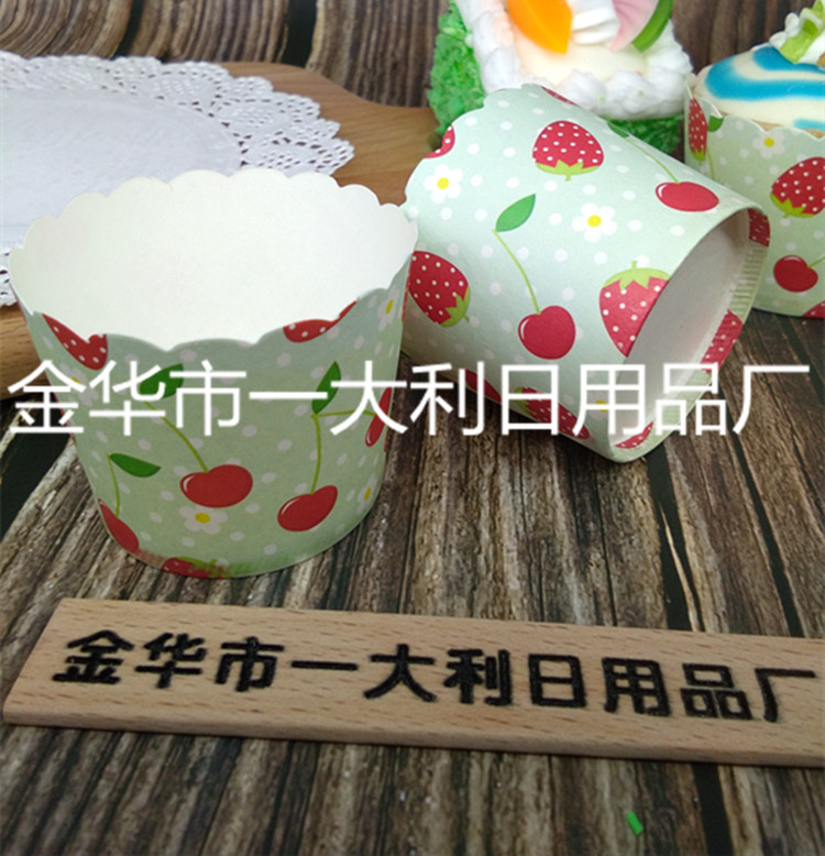 Factory direct small medium mechanism cake paper cup Hard thick high temperature steamable can be baked cake cup Factory direct small medium mechanism cake paper cup Hard thick high temperature steamable can be baked cake cup