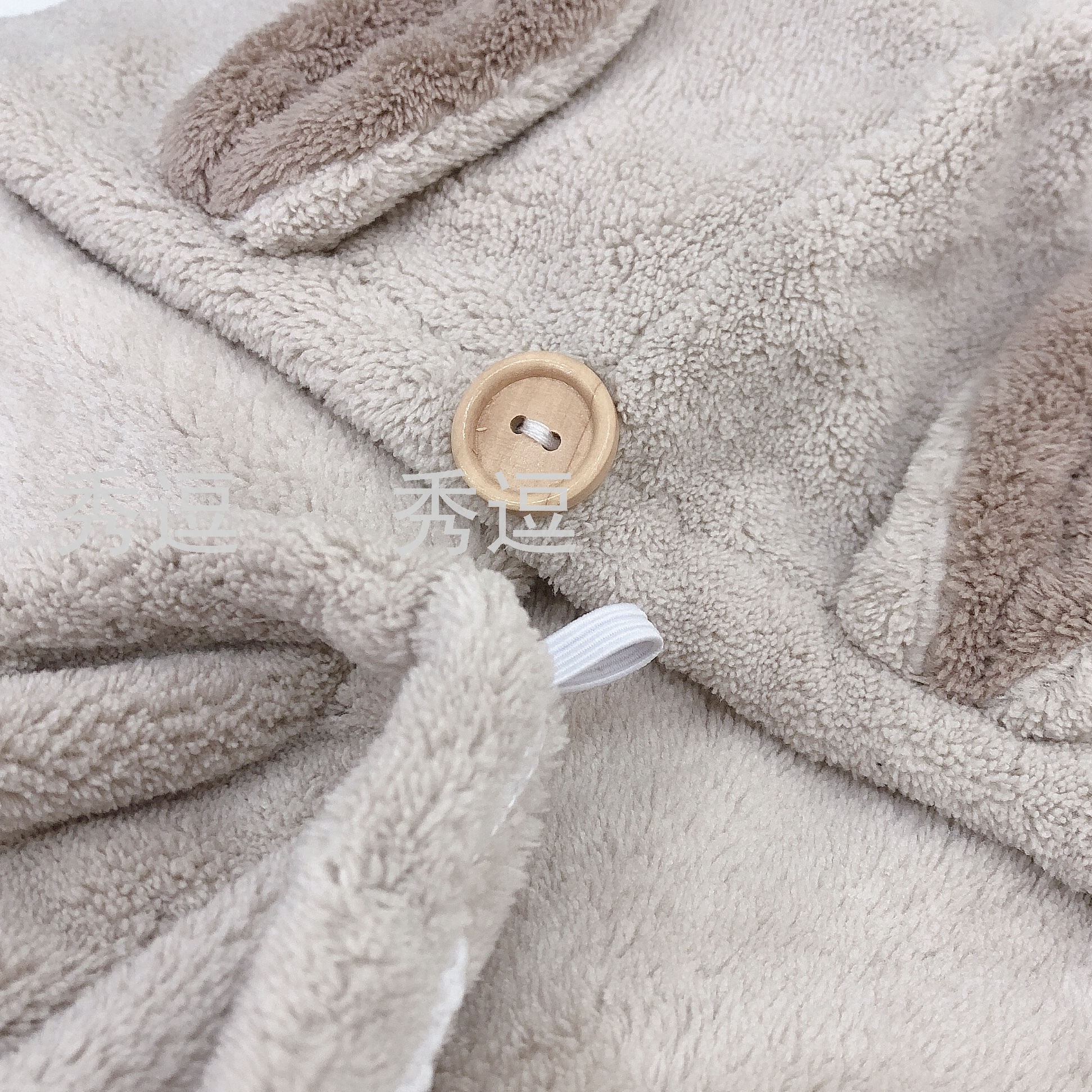 Coral Velvet Rabbit Three-Dimensional Triangular Binder Adult Head Thickened Absorbent Soft Quick-Drying Non-Fading Hair-Drying Cap