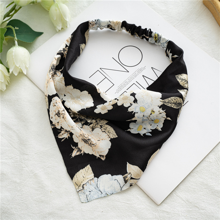 Three-State Satin Triangular Binder Hair Accessories 2021 European and American New Closed Toe Hair Band Elastic Elastic Band Headband Cross-Border Supply Three-State Satin Triangular Binder Hair Accessories 2021 European and American New Closed Toe Hair Band Elastic Elastic Band Headband Cross-Border Supply