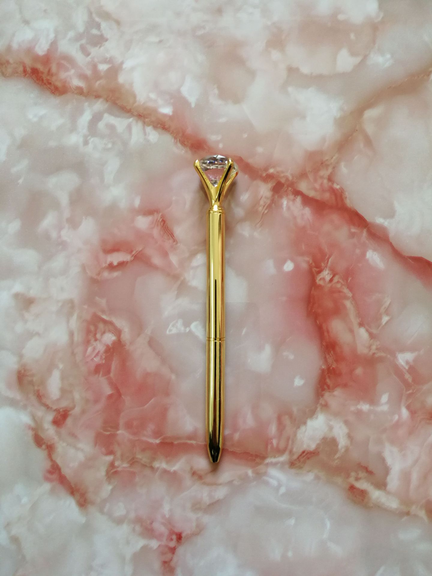 Factory Wholesale Big Diamond Pen Crystal Diamond Pen Business Advertising Gift Pen Creative Rhinestone Pen Metal Ball Point Pen