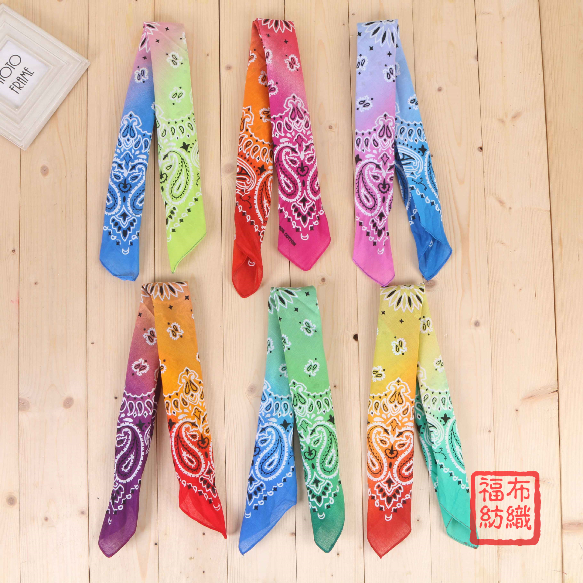 55cm Paisley Gradient Printing Scarf Square Cotton Outdoor Sports Cycling Headscarf Triangular Binder Customizable 55cm Paisley Gradient Printing Scarf Square Cotton Outdoor Sports Cycling Headscarf Triangular Binder Customizable