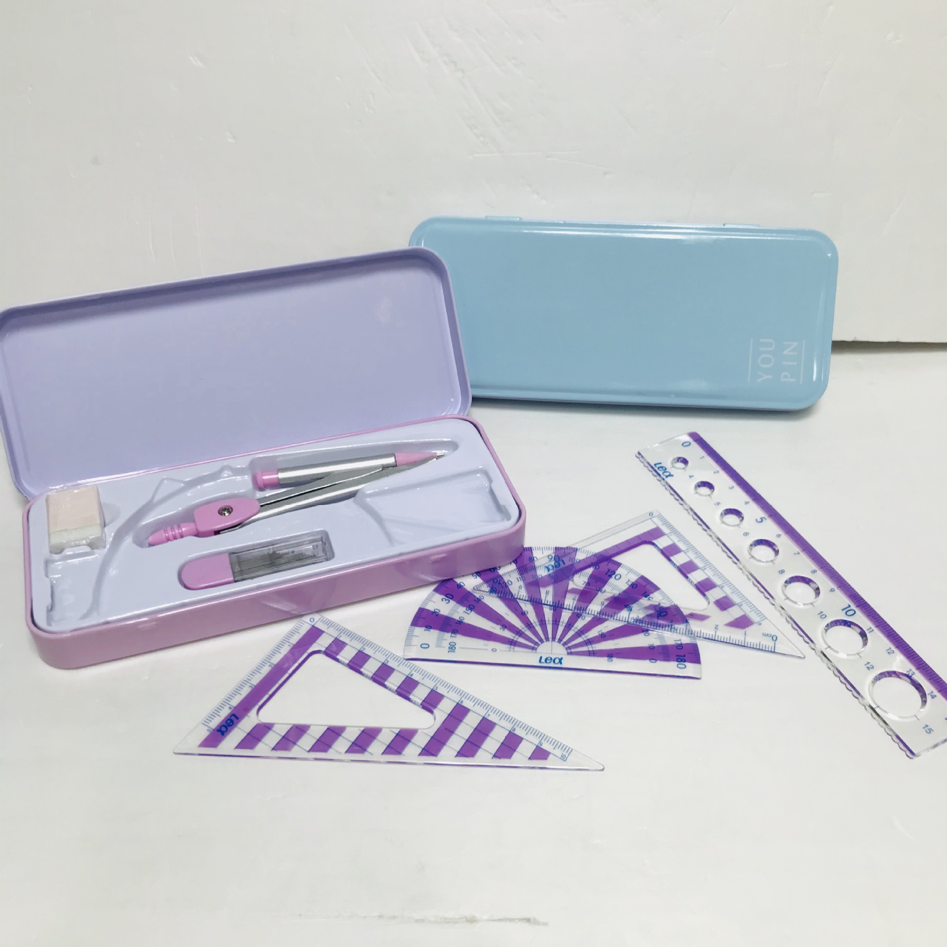 Middle School Students Learn to Use Compasses + Triangular Plate Ruler Sets 8-Piece Set Gift Box Math Drawing Tools Custom Logo Middle School Students Learn to Use Compasses + Triangular Plate Ruler Sets 8-Piece Set Gift Box Math Drawing Tools Custom Logo