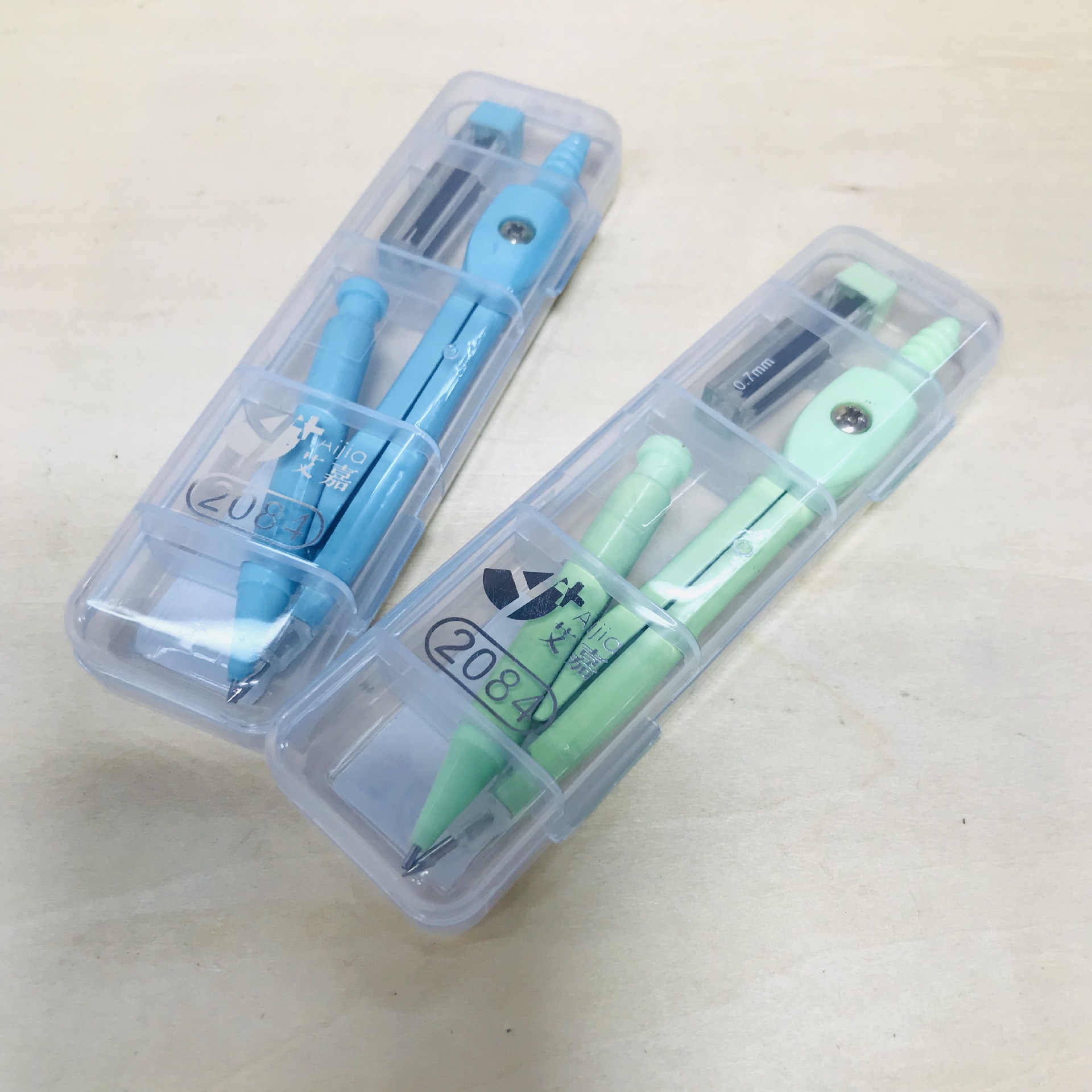 Middle School Students Learn to Use Compasses + Triangular Plate Ruler Sets 8-Piece Set Gift Box Math Drawing Tools Custom Logo Middle School Students Learn to Use Compasses + Triangular Plate Ruler Sets 8-Piece Set Gift Box Math Drawing Tools Custom Logo