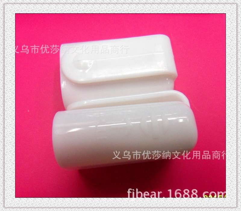 2015 the latest hot correction pen, correction fluid, Office, nontoxic, especially white quick-dry 2015 the latest hot correction pen, correction fluid, Office, nontoxic, especially white quick-dry