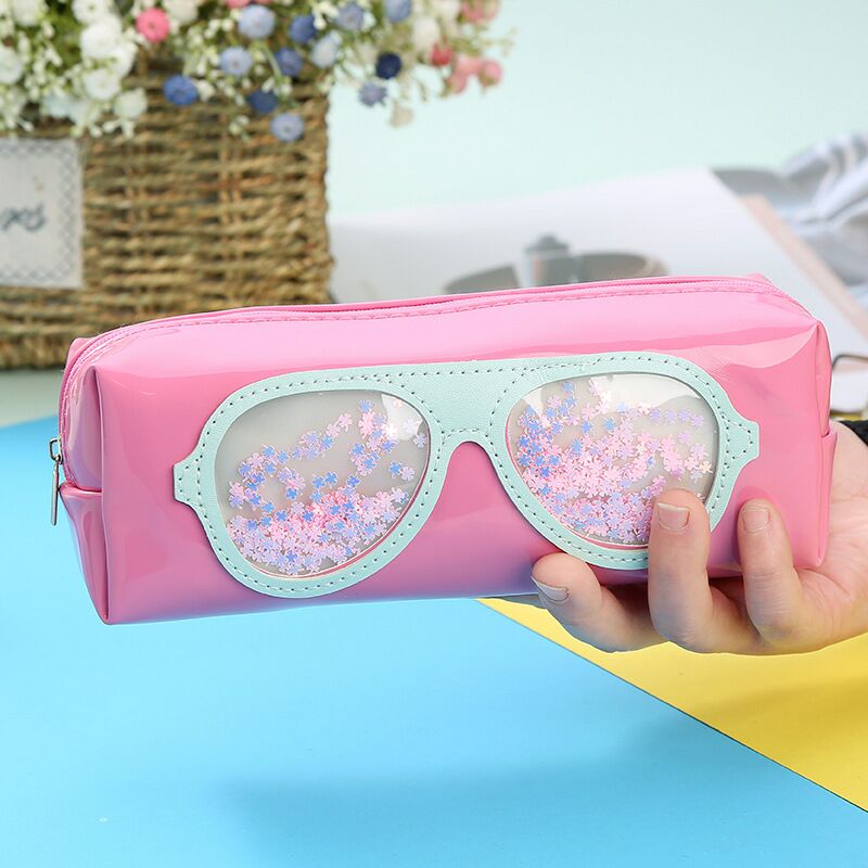 Stock new hair ball pen bag student sequin makeup lady children's sequin pen bag