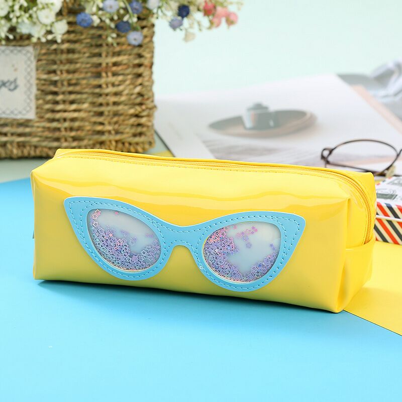 Stock new hair ball pen bag student sequin makeup lady children's sequin pen bag