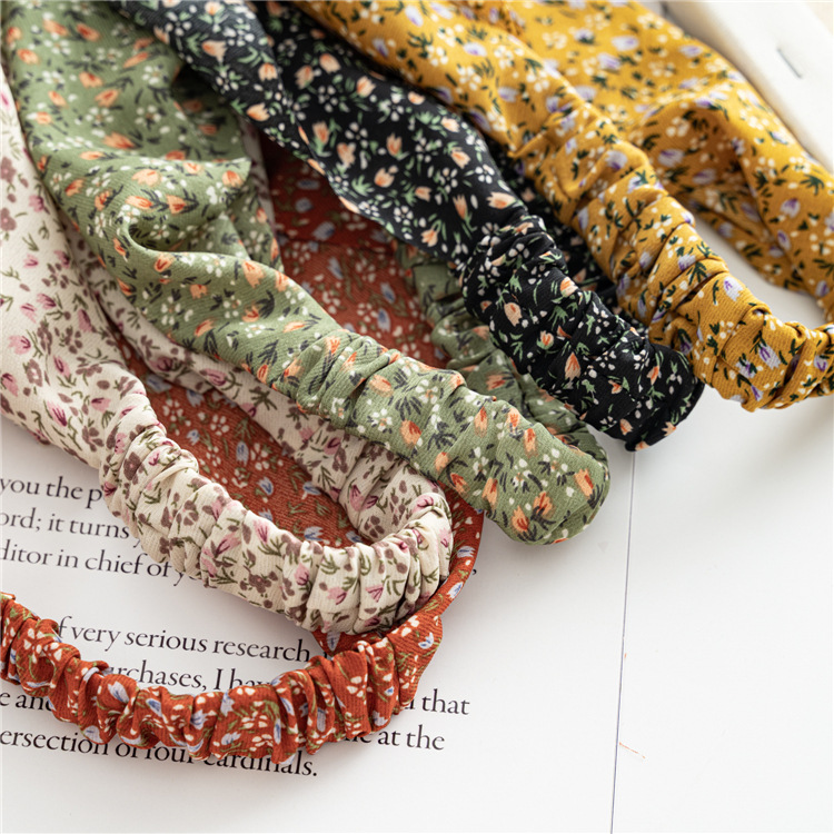 Cross-Border Spring Women's Versatile Baotou Triangular Binder Elastic Ribbon European and American Floral Headscarf Headband Cross-Border Spring Women's Versatile Baotou Triangular Binder Elastic Ribbon European and American Floral Headscarf Headband