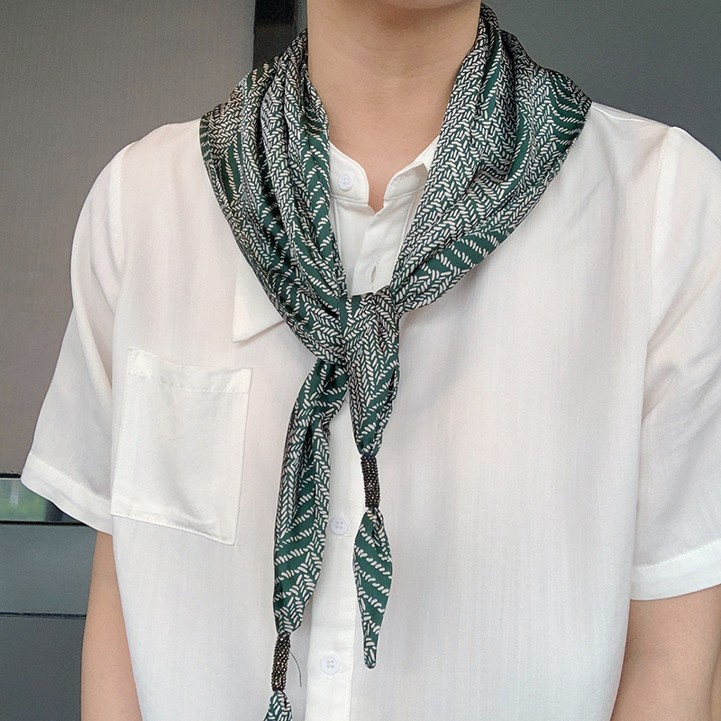 2022 Spring And Autumn New Scarf Triangular Binder Women 'S Thin Korean Style Versatile Sun Protection Scarf Air-Conditioned Room Shawl Scarf