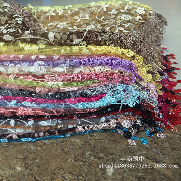 Export Korean Style Four Seasons Foreign Trade Triangle Scarf Lace Hollow Tassel Triangular Binder Lace Scarf Ladies Wholesale Export Korean Style Four Seasons Foreign Trade Triangle Scarf Lace Hollow Tassel Triangular Binder Lace Scarf Ladies Wholesale