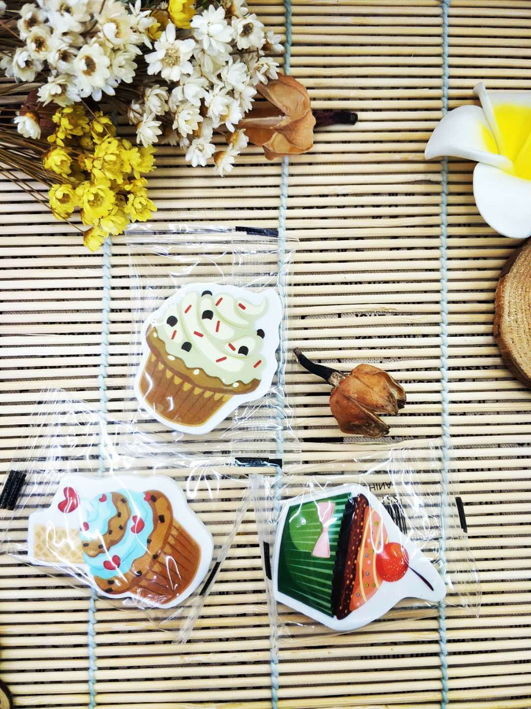 Cake Dessert Flat Eraser Cute Rubber Primary School Student School Supplies Stationery Wholesale Cake Dessert Flat Eraser Cute Rubber Primary School Student School Supplies Stationery Wholesale