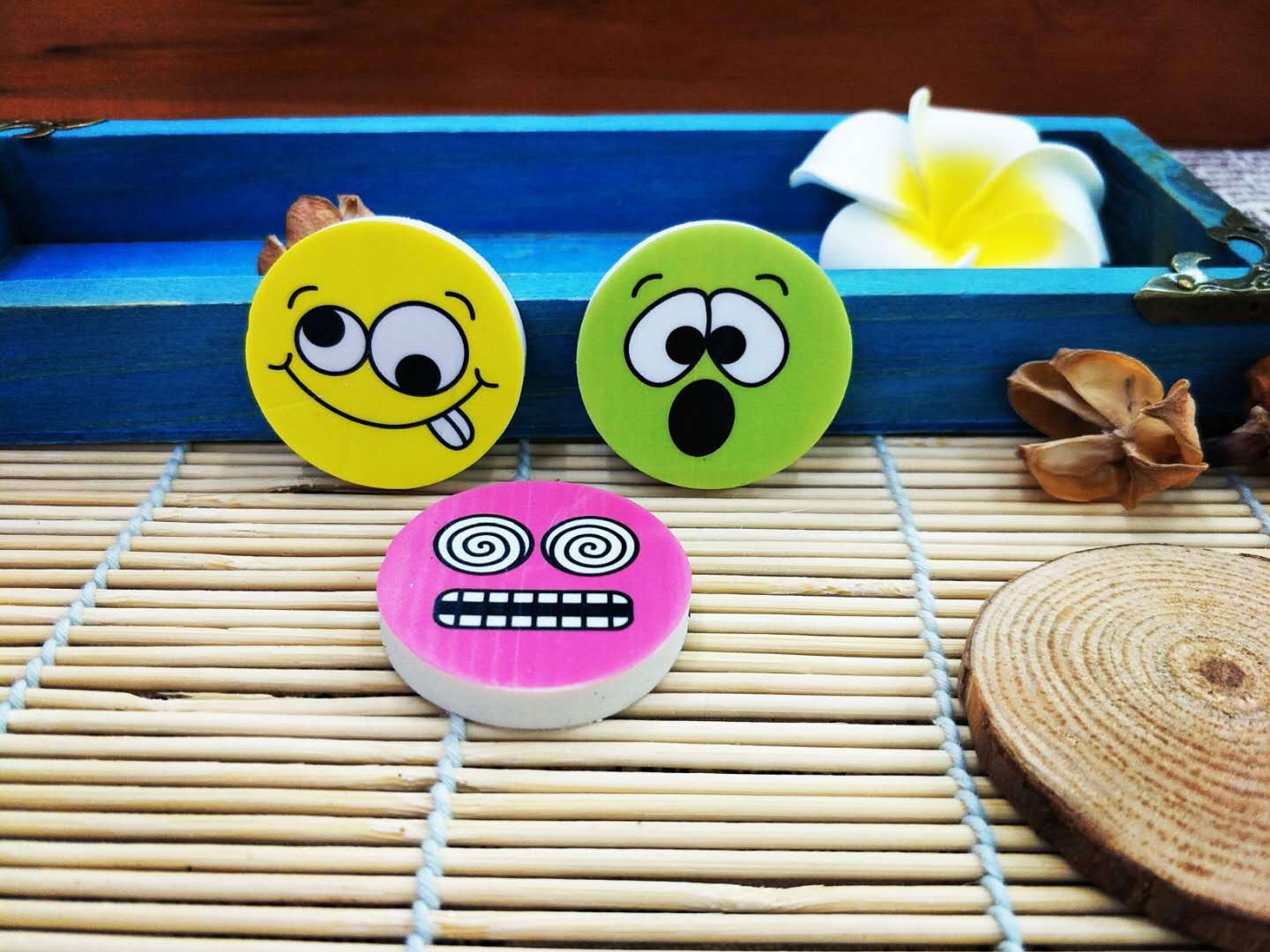 Creative Cartoon Color Expression Eraser Primary School Student School Supplies Eraser Factory Direct Sales Wholesale Creative Cartoon Color Expression Eraser Primary School Student School Supplies Eraser Factory Direct Sales Wholesale