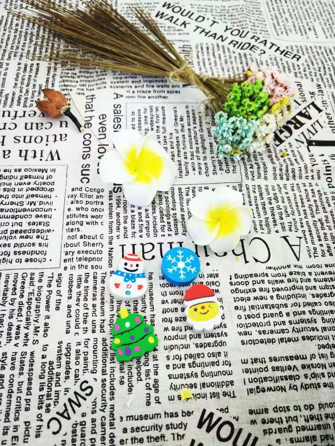 Creative Stationery Cute Fashion 4PCs Christmas Eraser Student Prize Cute Eraser Wholesale