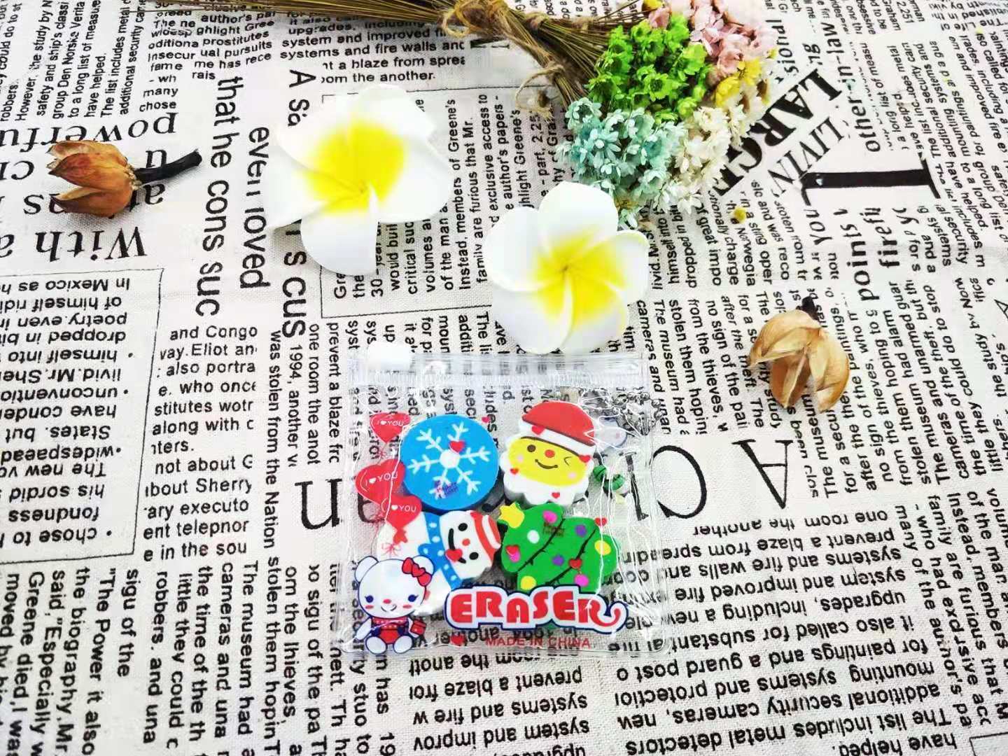 Creative Stationery Cute Fashion 4PCs Christmas Eraser Student Prize Cute Eraser Wholesale