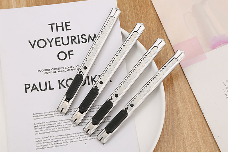 Stainless Steel Art Knife Small Portable Office Supplies Metal Paper Cutter Student Stationery Hand Tool Knife Wholesale Stainless Steel Art Knife Small Portable Office Supplies Metal Paper Cutter Student Stationery Hand Tool Knife Wholesale