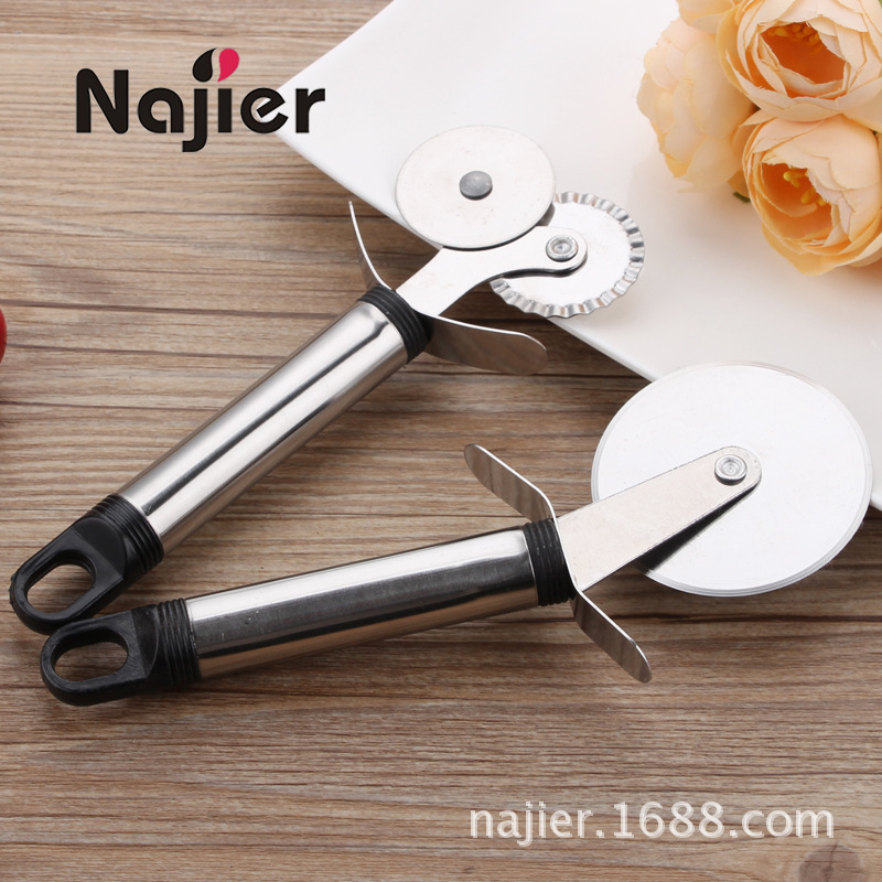 Stainless Steel Pizza Knife Pizza Cutter DIY Baking Tool Pizza Cutter Pizza Pizza Hob