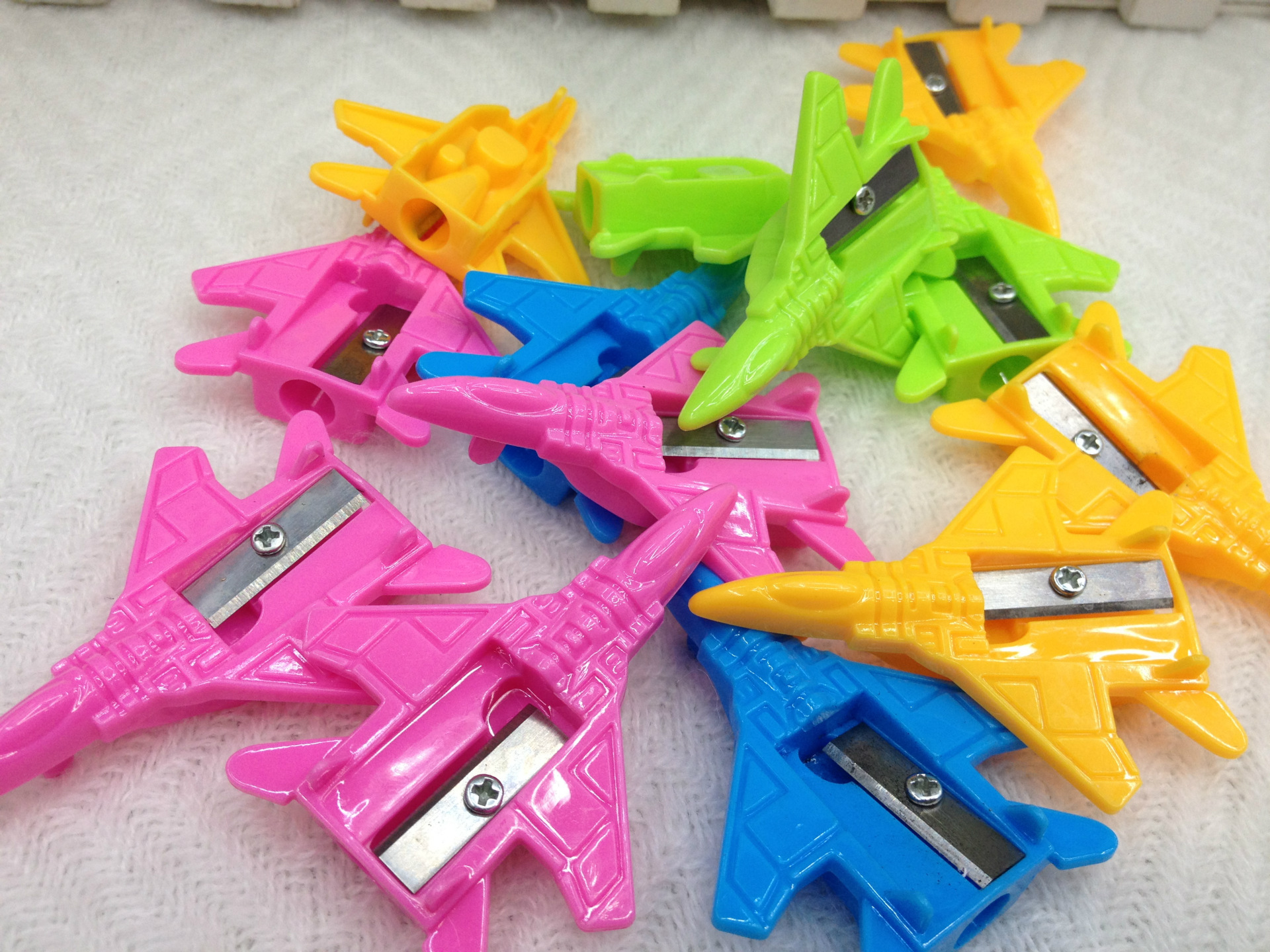 Aircraft sharpener cartoon sharpener pencil sharpener model aircraft sharpener Aircraft sharpener cartoon sharpener pencil sharpener model aircraft sharpener