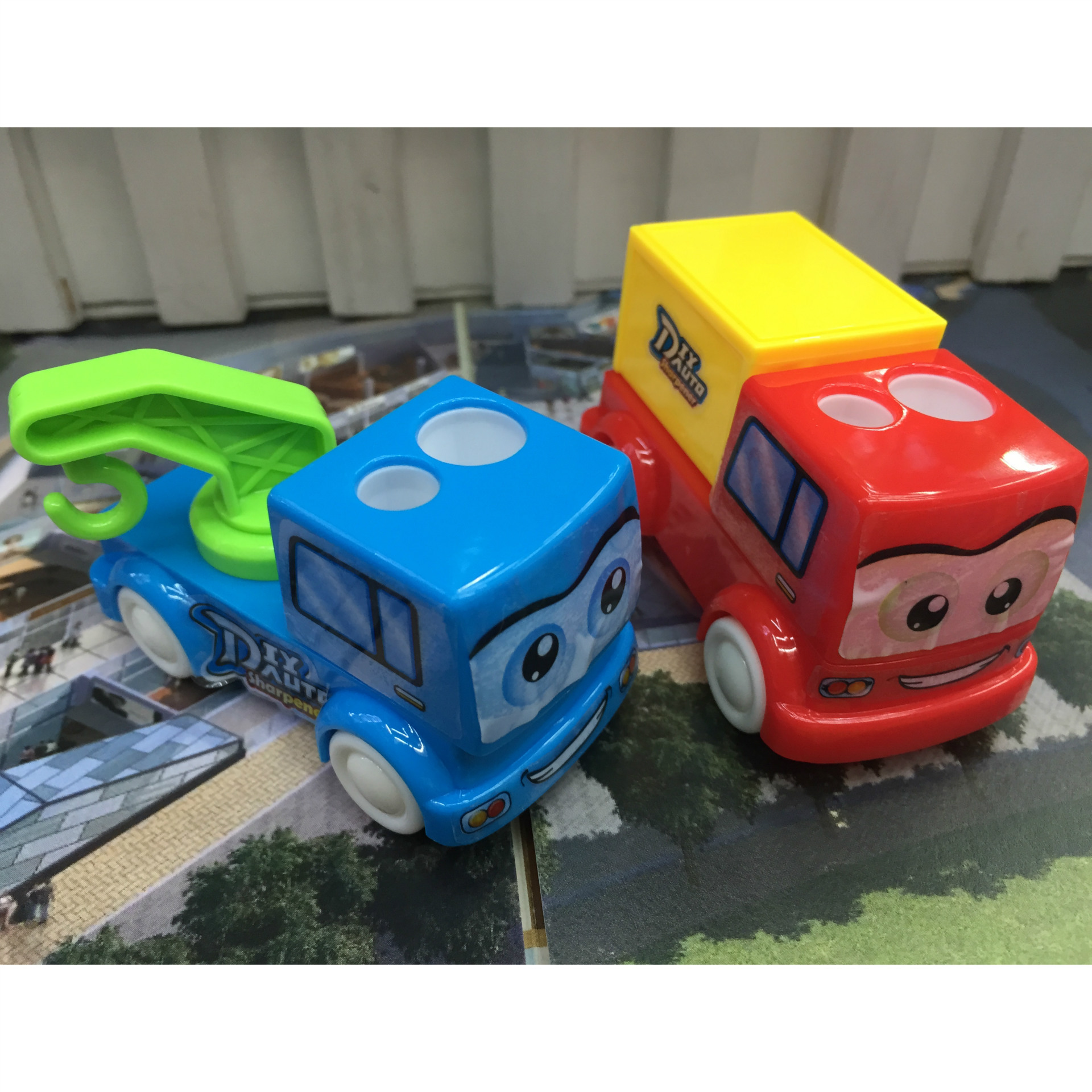 Cartoon DIY brick van car pencil sharpener with double hole pencil sharpener