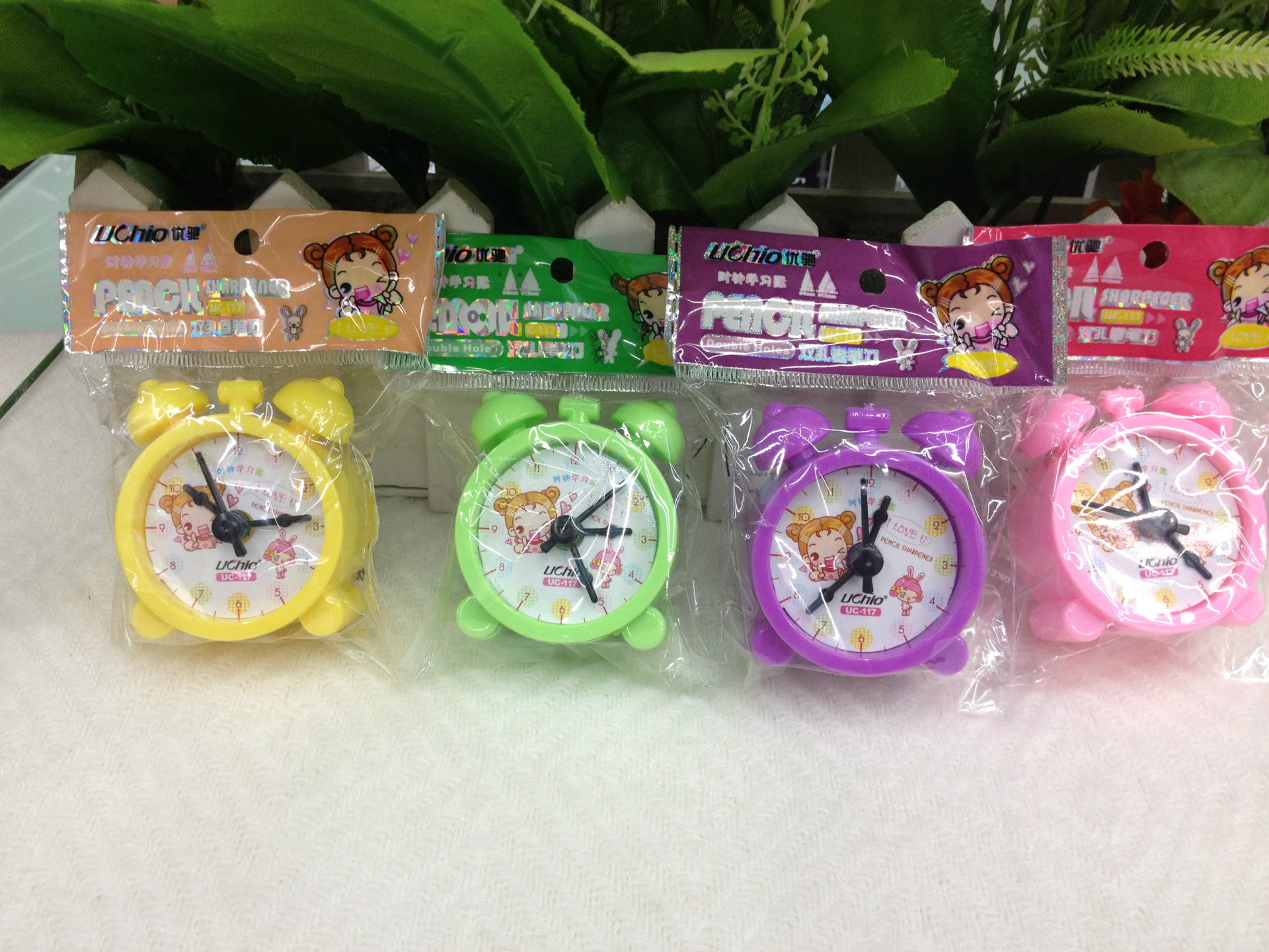 Clock style pencil sharpener candy color plastic pencil sharpener manual double hole pencil sharpener Clock style pencil sharpener candy color plastic pencil sharpener manual double hole pencil sharpener