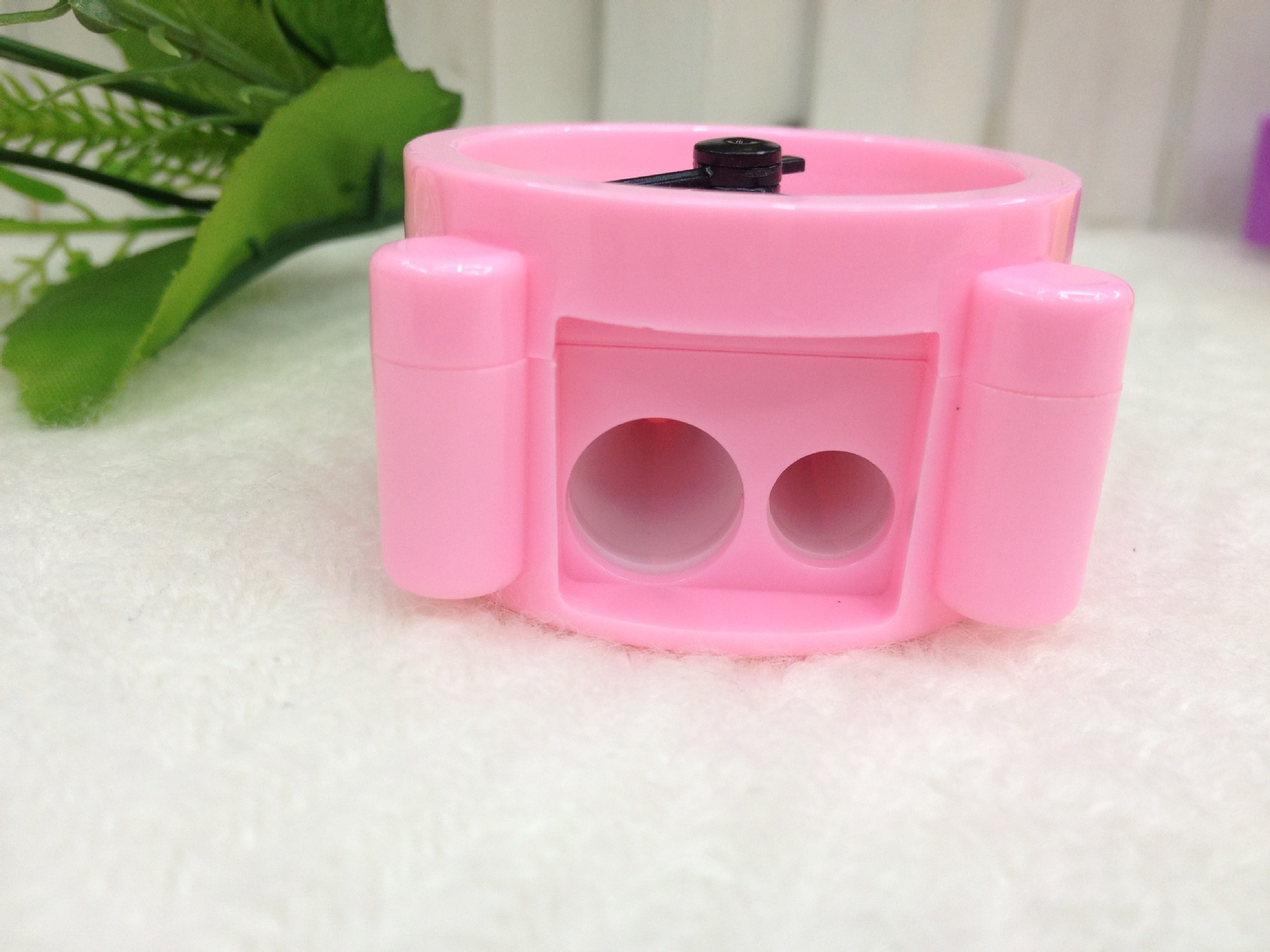 Clock style pencil sharpener candy color plastic pencil sharpener manual double hole pencil sharpener Clock style pencil sharpener candy color plastic pencil sharpener manual double hole pencil sharpener