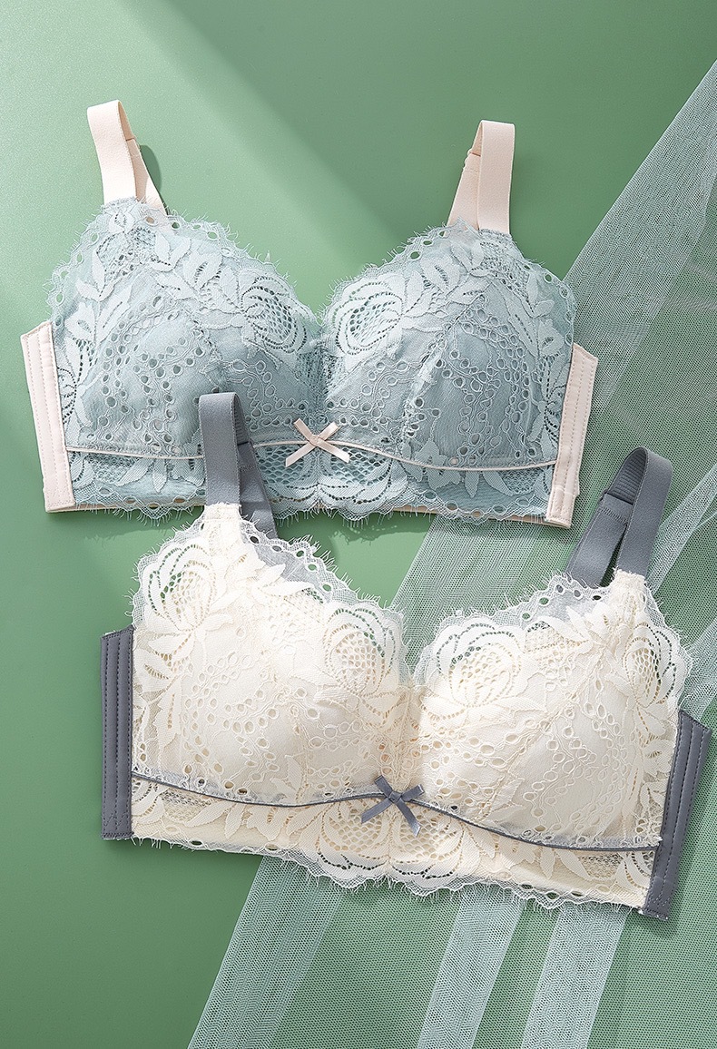 Women's Thin Underwear Summer Big Chest and Small Latex Push up Bras No Wire Accessory Breast Push up plus Size Lace Bra