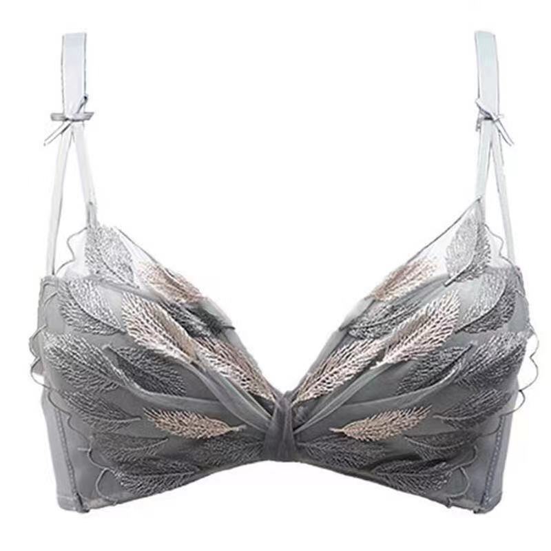 New Thin Wireless Small Breast Push up Underwear Lace Embroidery Adjustable Anti-Sagging Breathable Girly Bra Set
