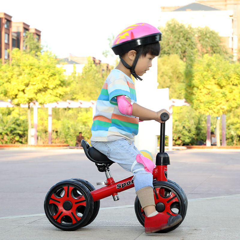 Children's Four-Wheel Scooter Balance Car No Pedal 1-3 Years Old Infant Sliding Scooter Bicycle Luge