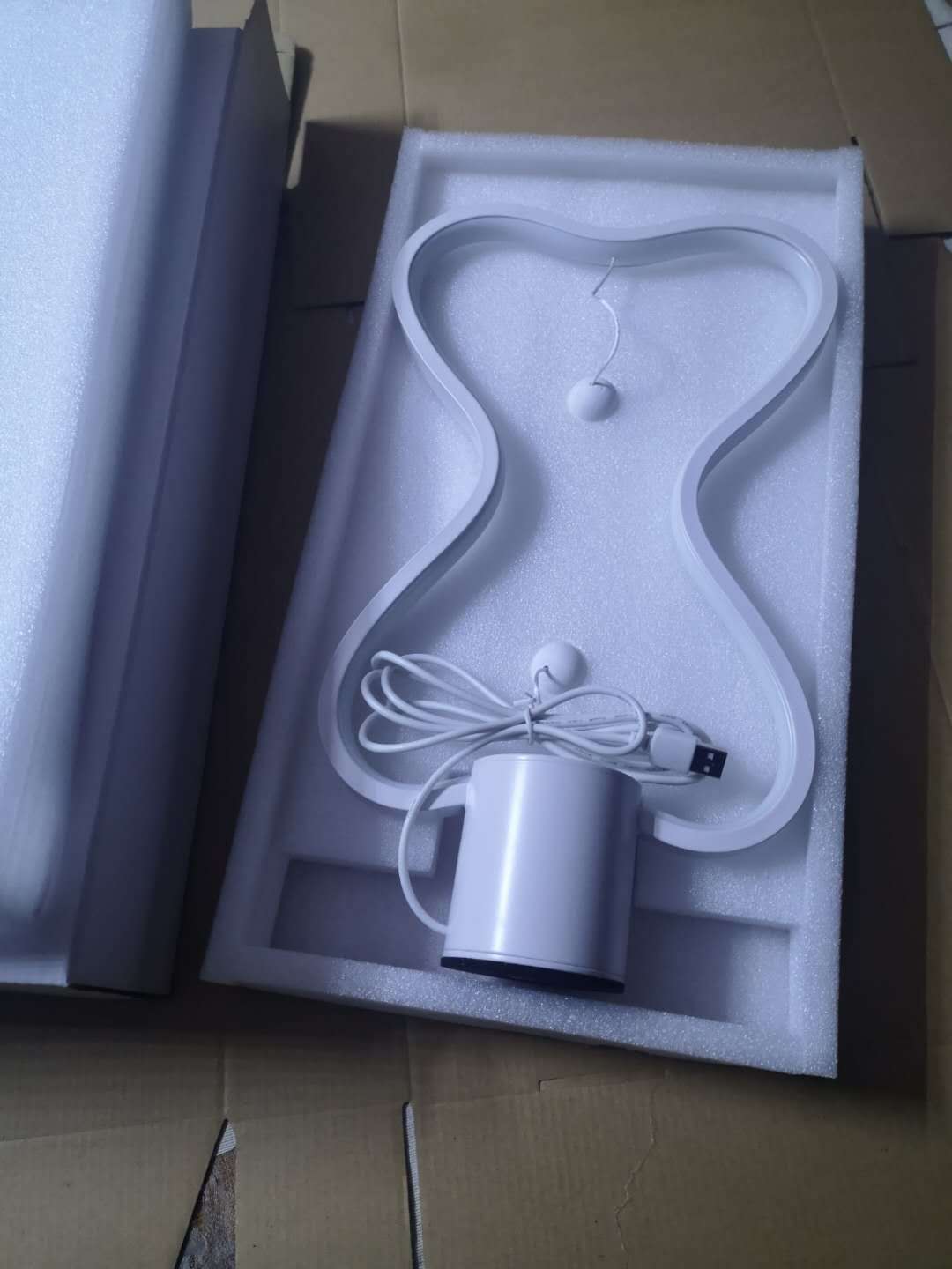 LED Table Lamp Magnetic Balance Light Intelligent Creative Bedroom Bedside Lamp Color Changing Desk Bar Ambience Light LED Table Lamp Magnetic Balance Light Intelligent Creative Bedroom Bedside Lamp Color Changing Desk Bar Ambience Light