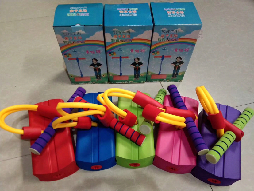 Children's Long Height Toy Frog Jumping Balance Sensory Training Equipment Baby Outdoor Sports Pogo Stick Outdoor Bouncing