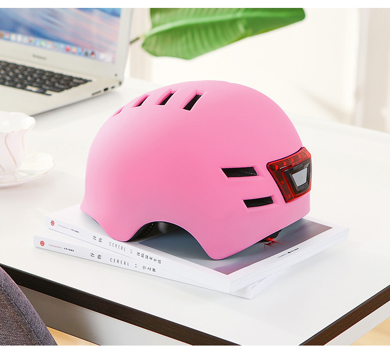Lighting Warning with Lights Integrated Helmet Bicycle Balance Car ElectrombileScooter Cycling Outdoor Helmet Lighting Warning with Lights Integrated Helmet Bicycle Balance Car ElectrombileScooter Cycling Outdoor Helmet