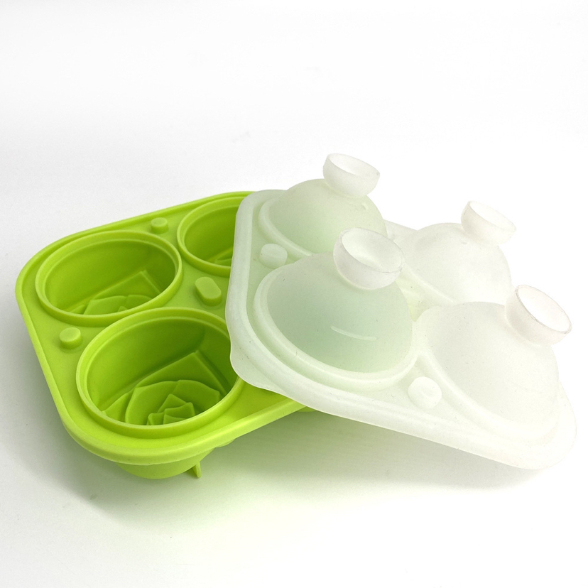 4-Piece Rose Silicone Mold 4-Piece Funnel-Free Ice Tray 4-Piece Rose Silicone Mold 4-Piece Funnel-Free Ice Tray